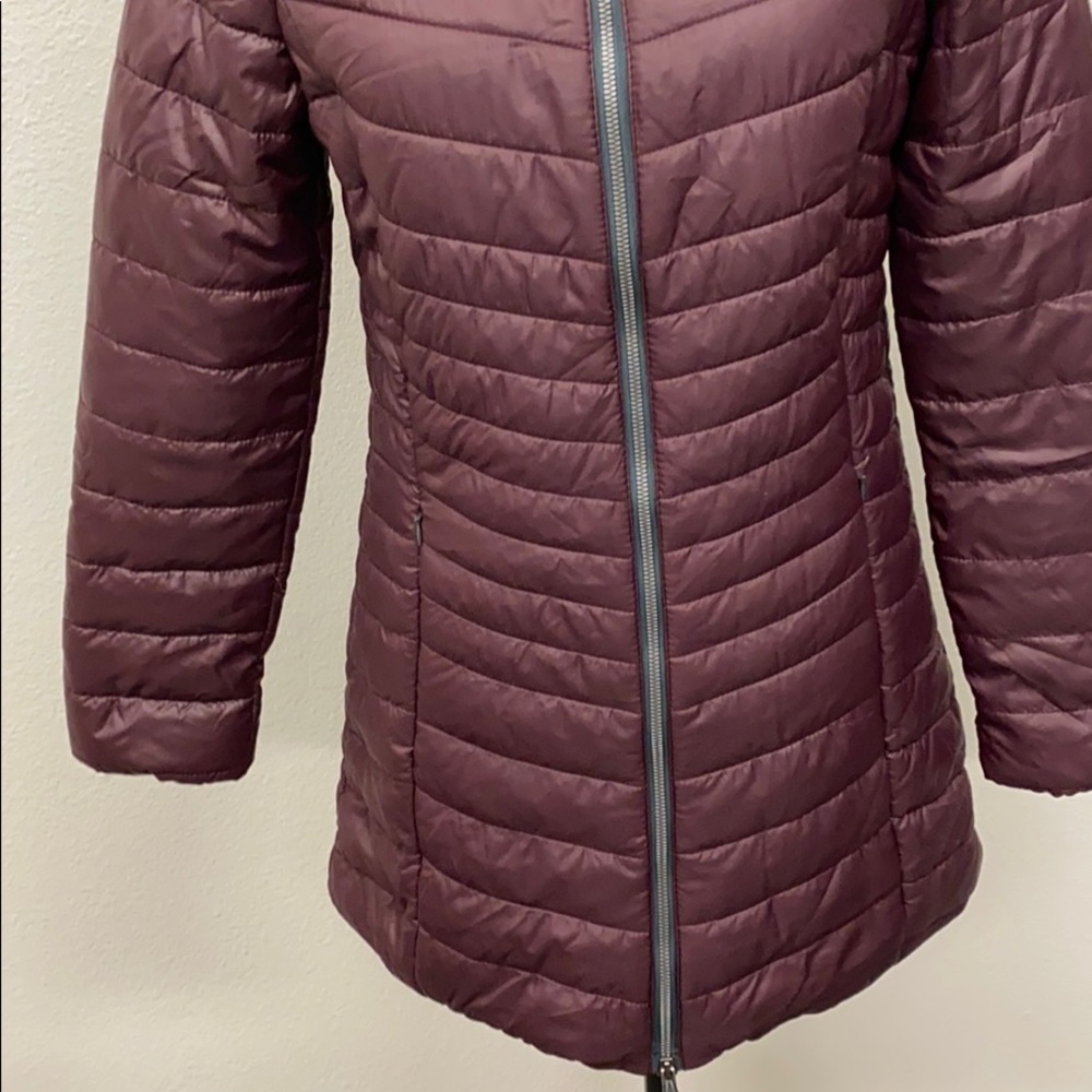 New Balance- long quilted tech jacket - Picture 7 of 9